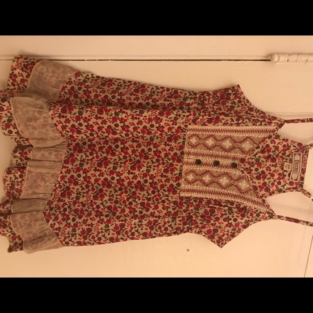 Decree Top size M